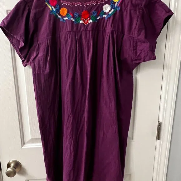 YZXDORWJ Women Mexican Embroidered Dress - Picture 2 of 4